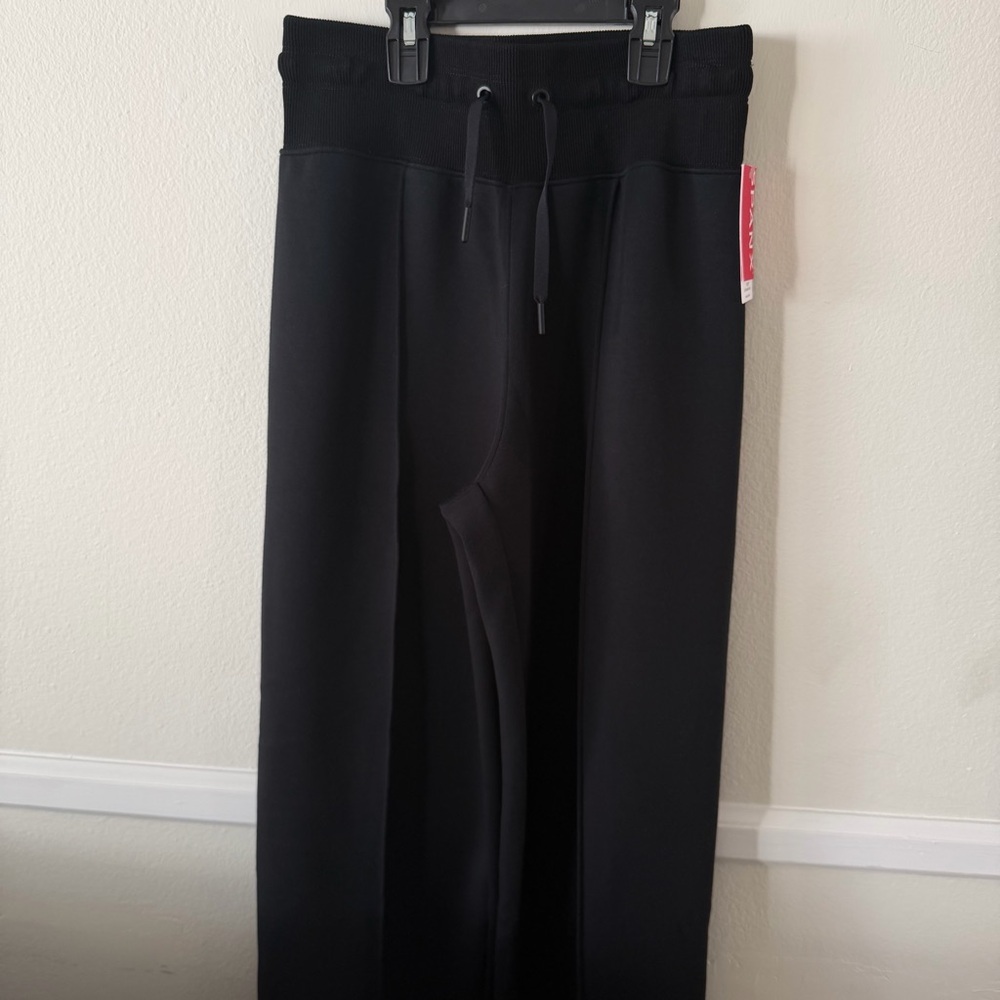 SPANX AirEssentials Straight Leg Pant - Picture 3 of 12